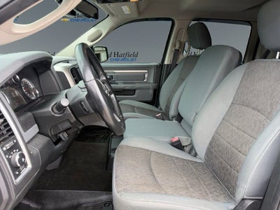 2017 RAM 1500 Big Horn Crew Cab 4x4 6'4" Box