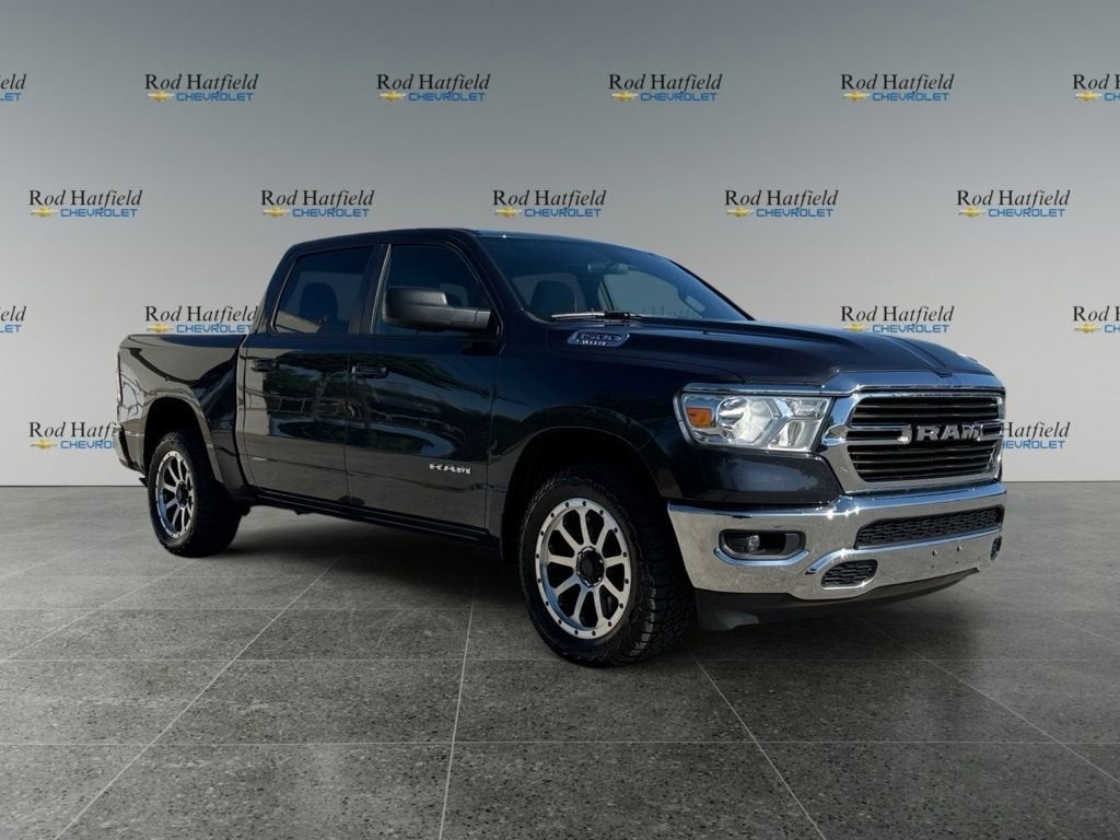 2021 RAM 1500 Big Horn Crew Cab 4x4 5'7" Box