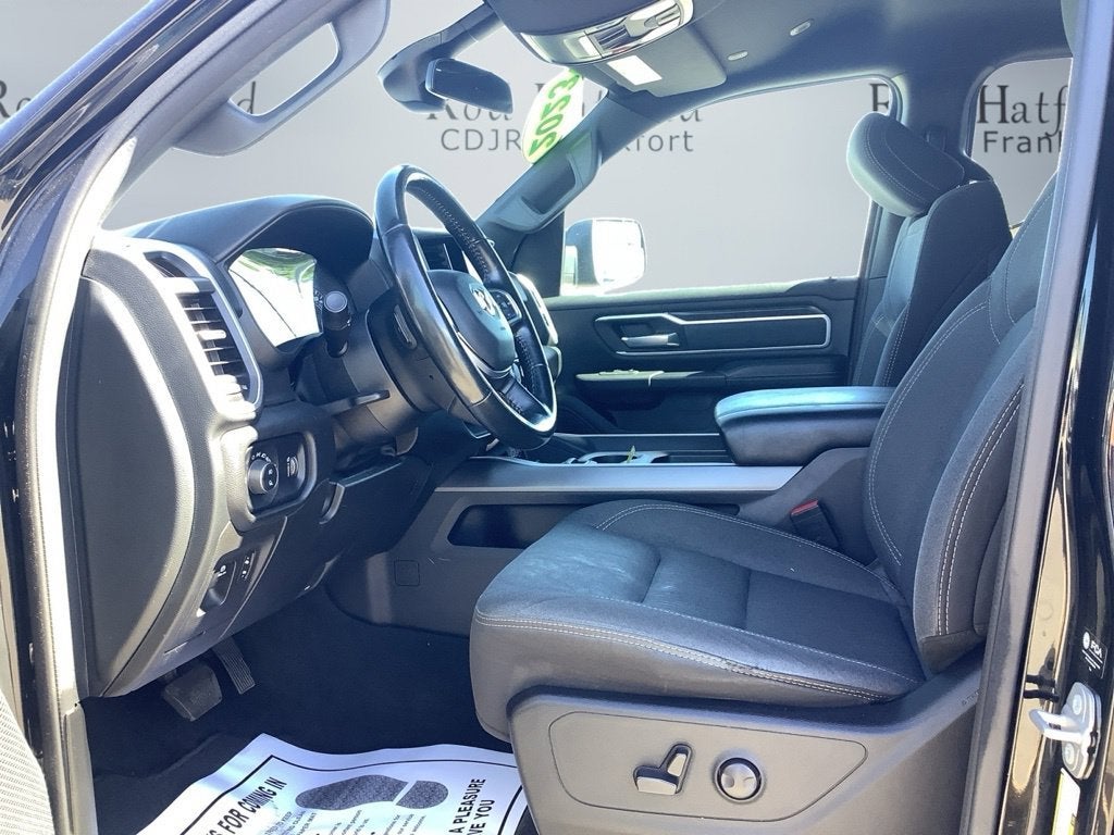 2023 RAM 1500 Big Horn Crew Cab 4x4 5'7" Box