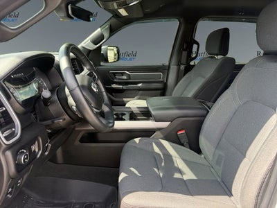 2022 RAM 1500 Big Horn Crew Cab 4x4 5'7" Box