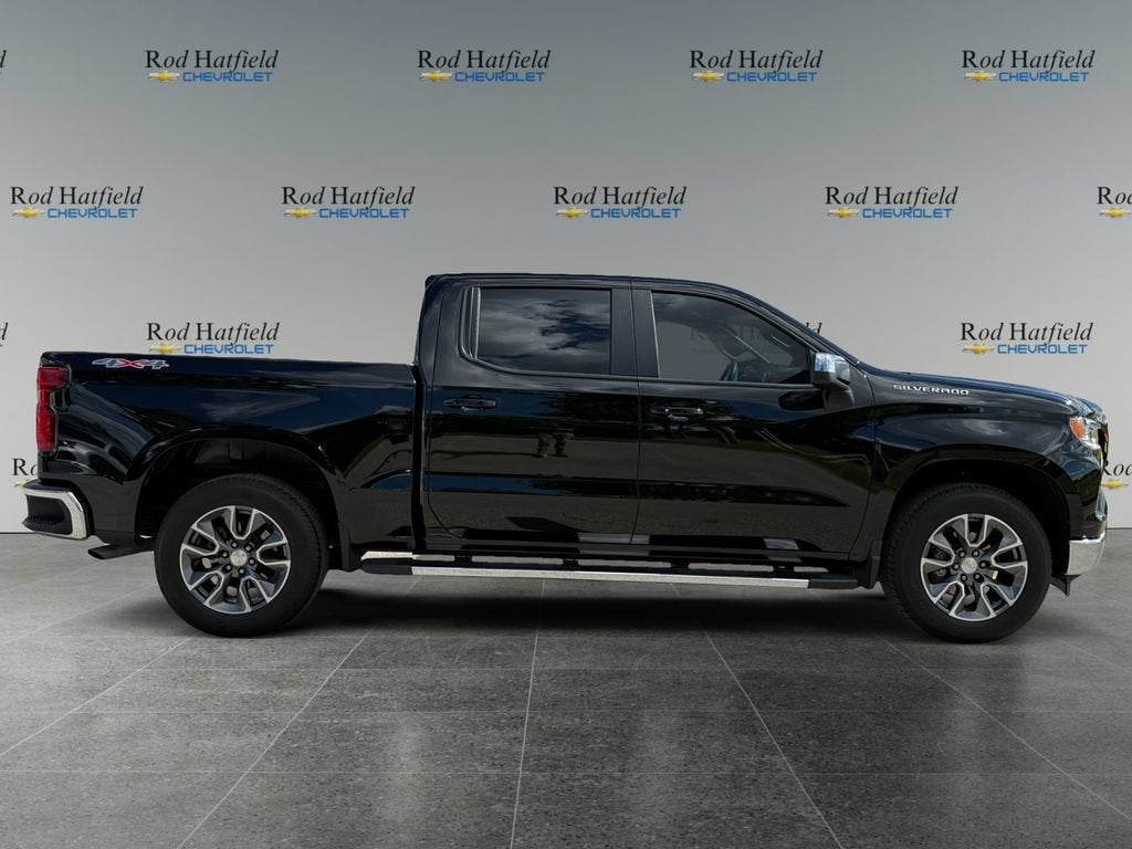 2023 Chevrolet Silverado 1500 LT - Photo 6
