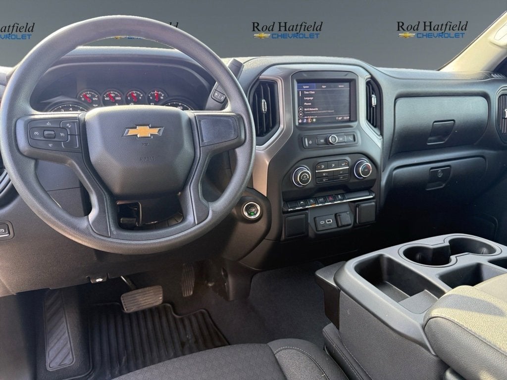 2025 Chevrolet Silverado 1500 Custom