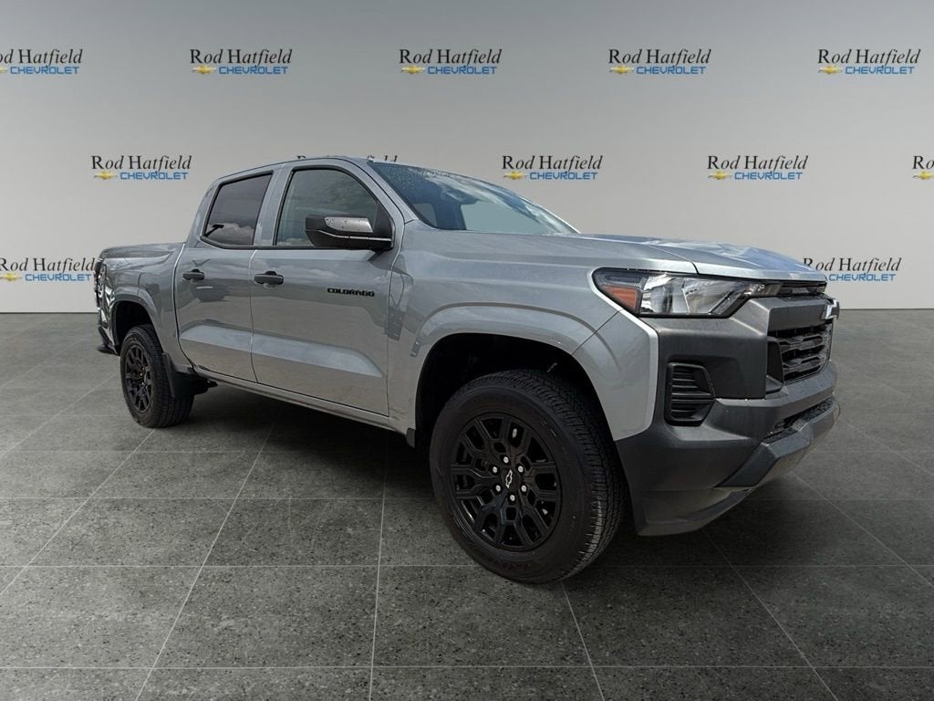 2025 Chevrolet Colorado WT/LT