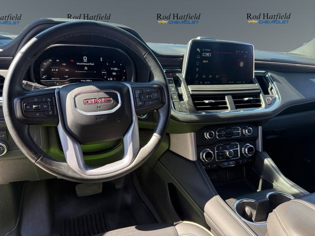 2024 GMC Yukon SLT - Photo 12