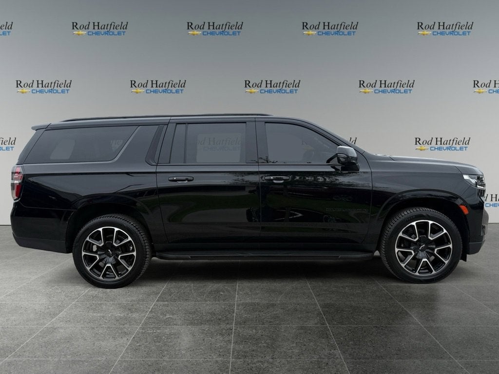 2022 Chevrolet Suburban RST