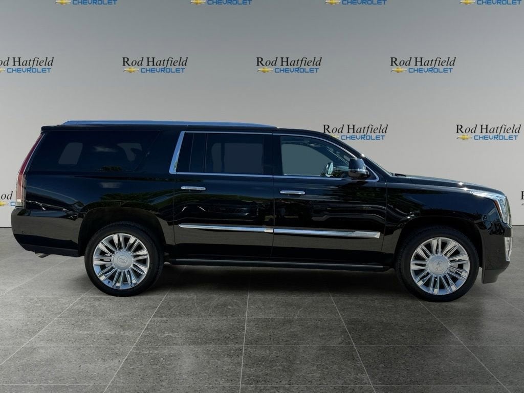 2018 Cadillac Escalade ESV Platinum