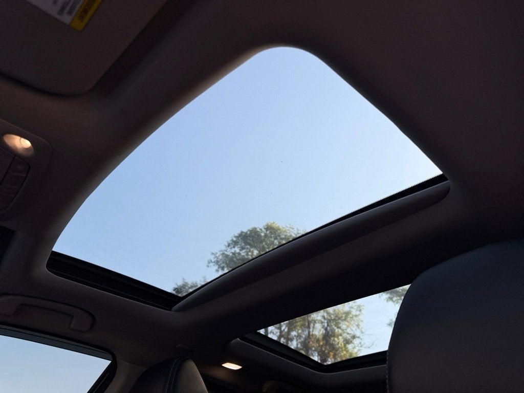 2023 Nissan Maxima Platinum