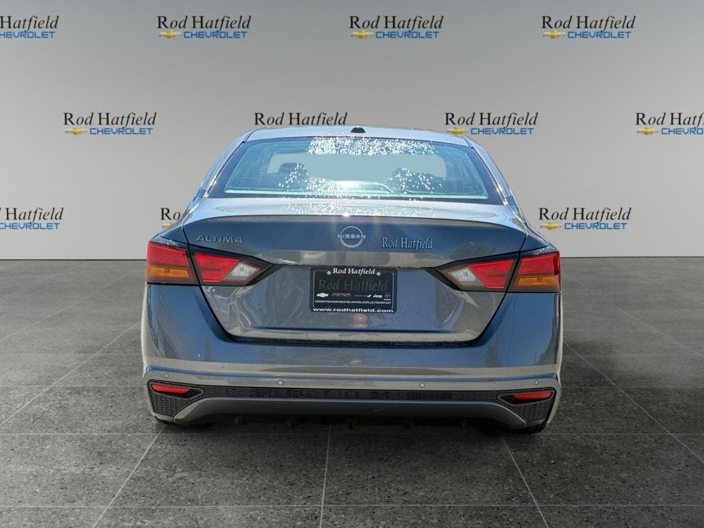 2025 Nissan Altima SV