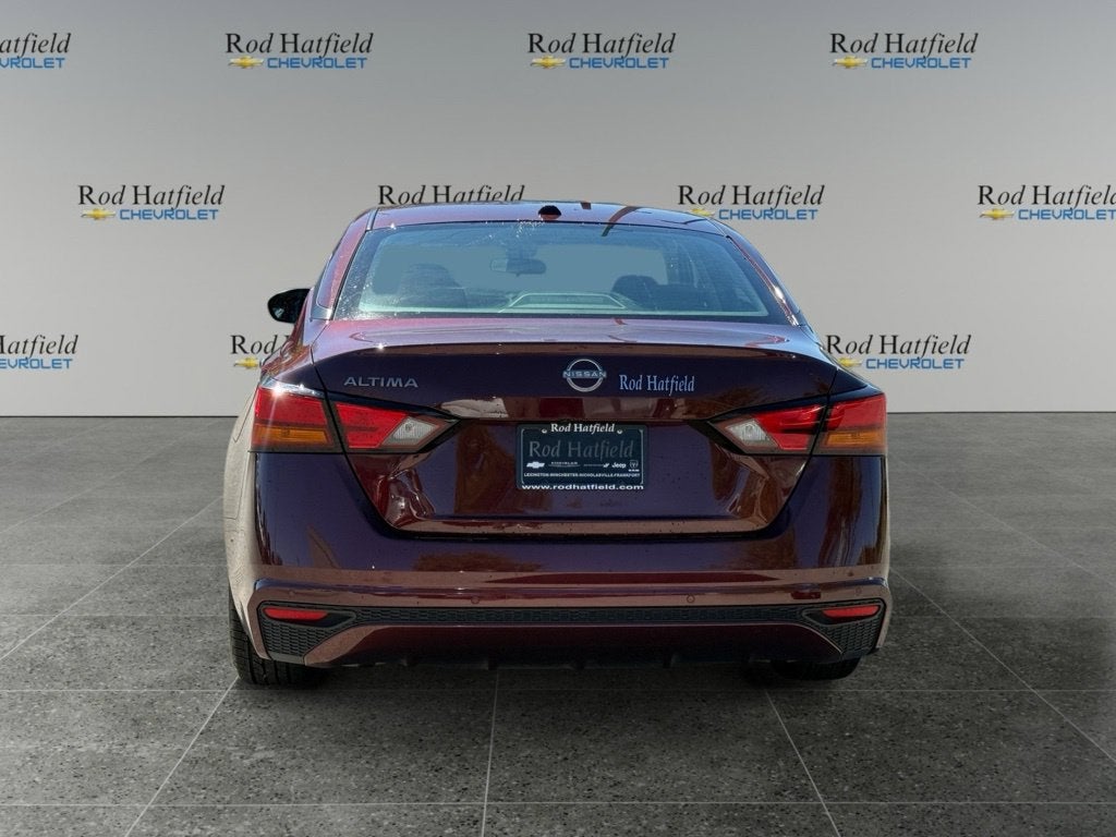 2025 Nissan Altima SV