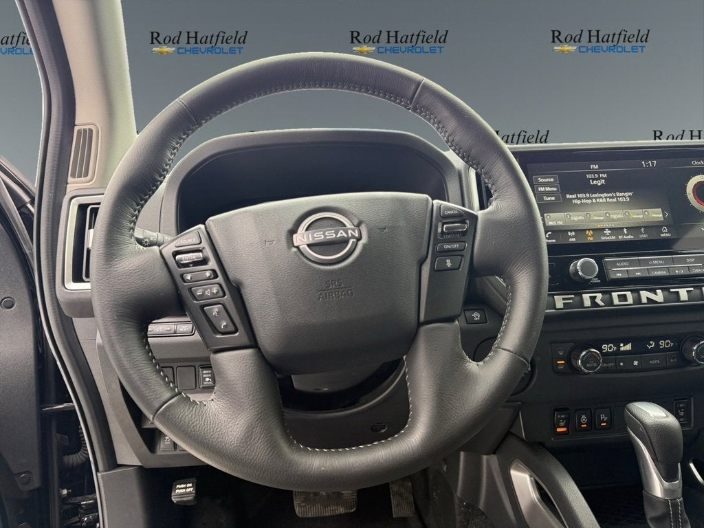 2025 Nissan Frontier SV