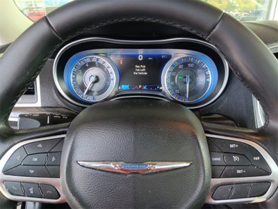 2017 Chrysler 300 Limited