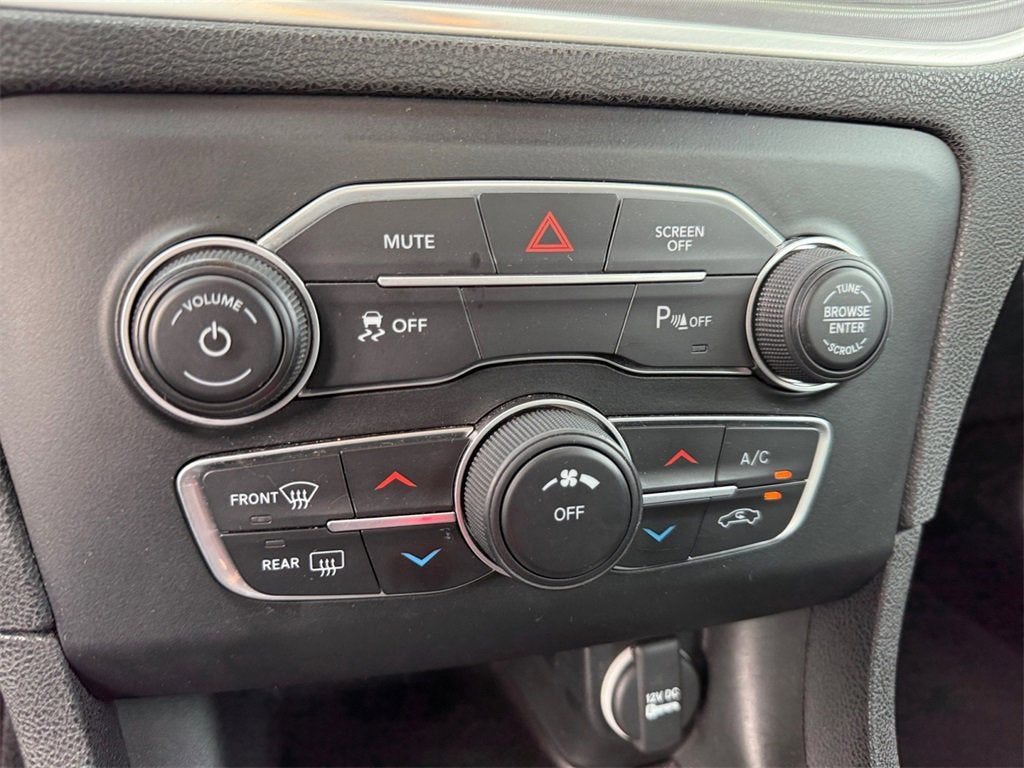 2022 Dodge Charger SXT