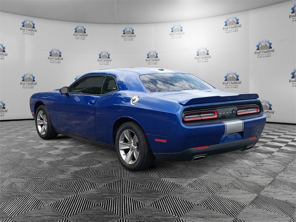 2022 Dodge Challenger SXT