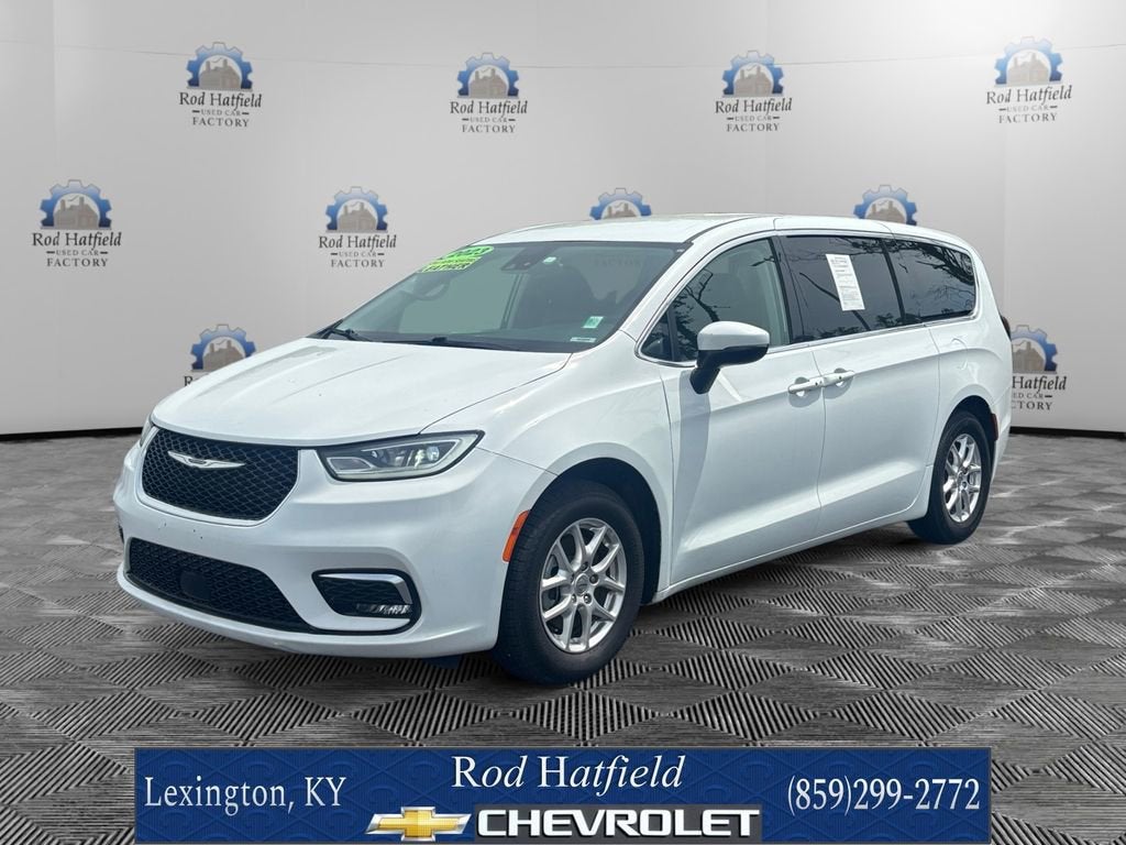 2023 Chrysler Pacifica Touring L