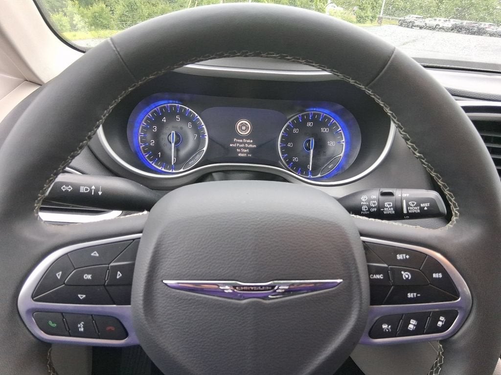 2023 Chrysler Pacifica Touring L