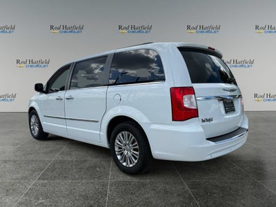 2015 Chrysler Town & Country Touring-L