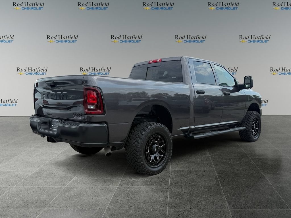 2026 RAM 2500 Tradesman Crew Cab 4x4 6'4" Box