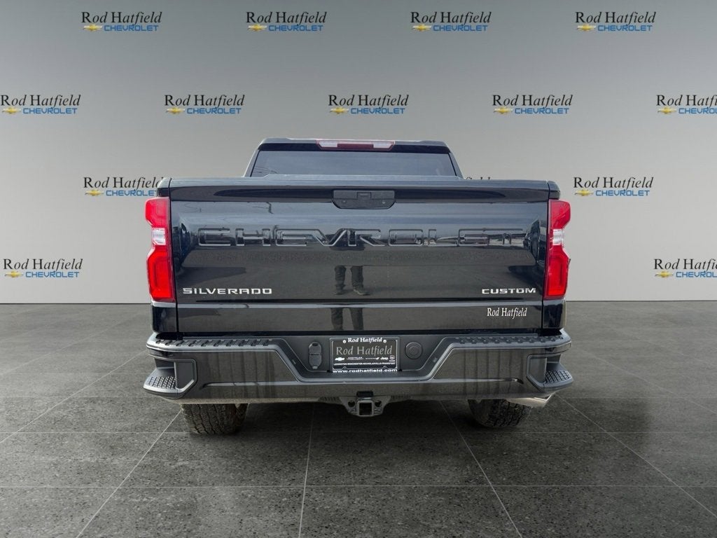 2020 Chevrolet Silverado 1500 Custom