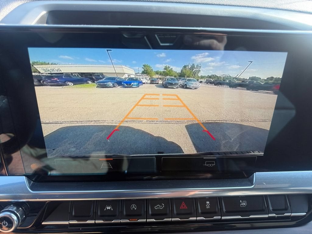 2023 GMC Sierra 1500 SLT - Photo 18
