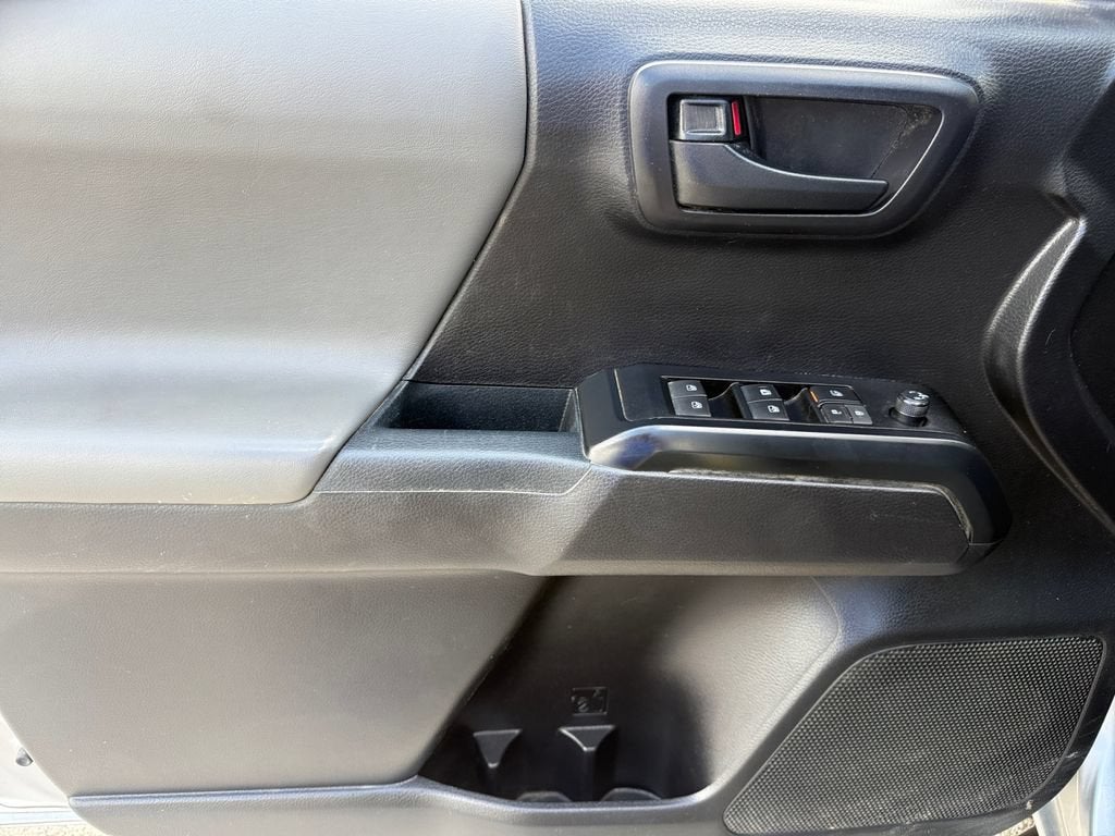 2021 Toyota Tacoma SR - Photo 18