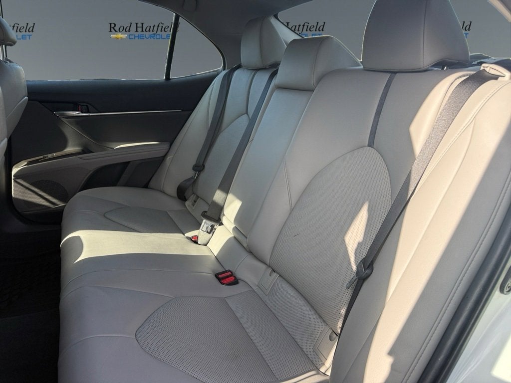 2021 Toyota Camry Hybrid XLE