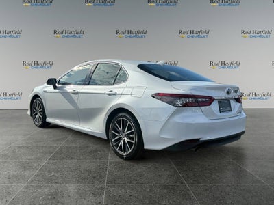 2021 Toyota Camry Hybrid XLE