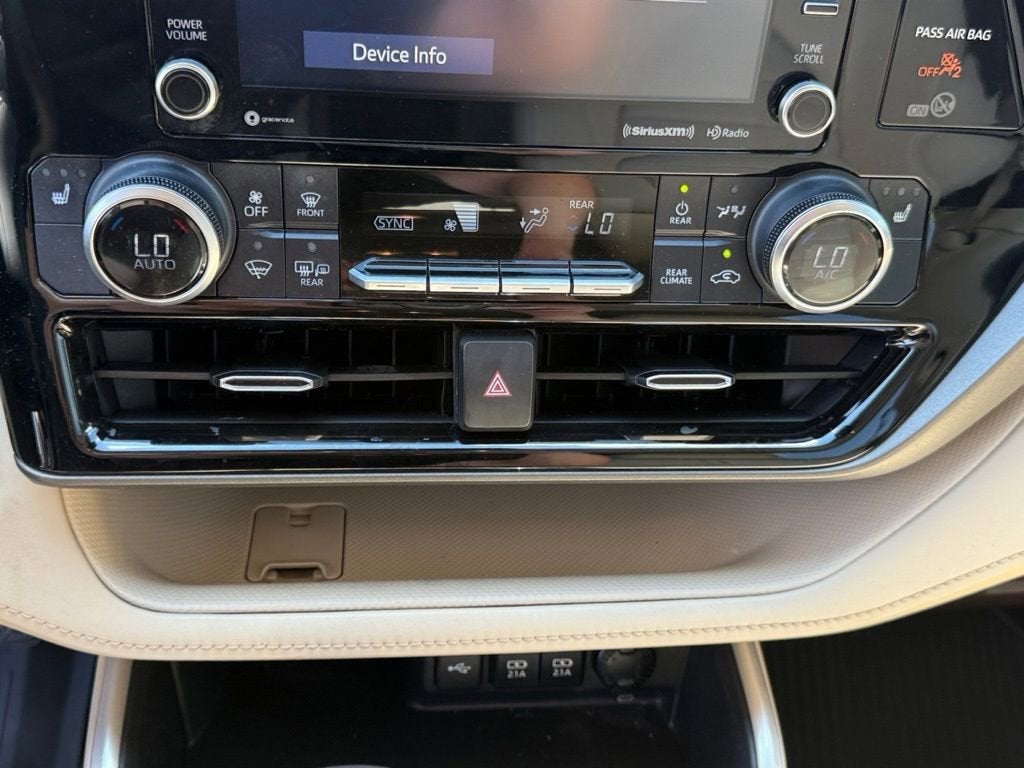2020 Toyota Highlander XLE