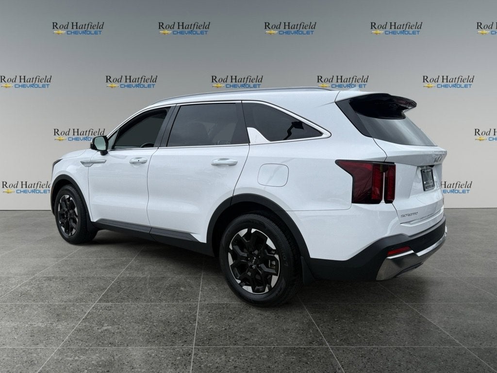 2025 Kia Sorento S