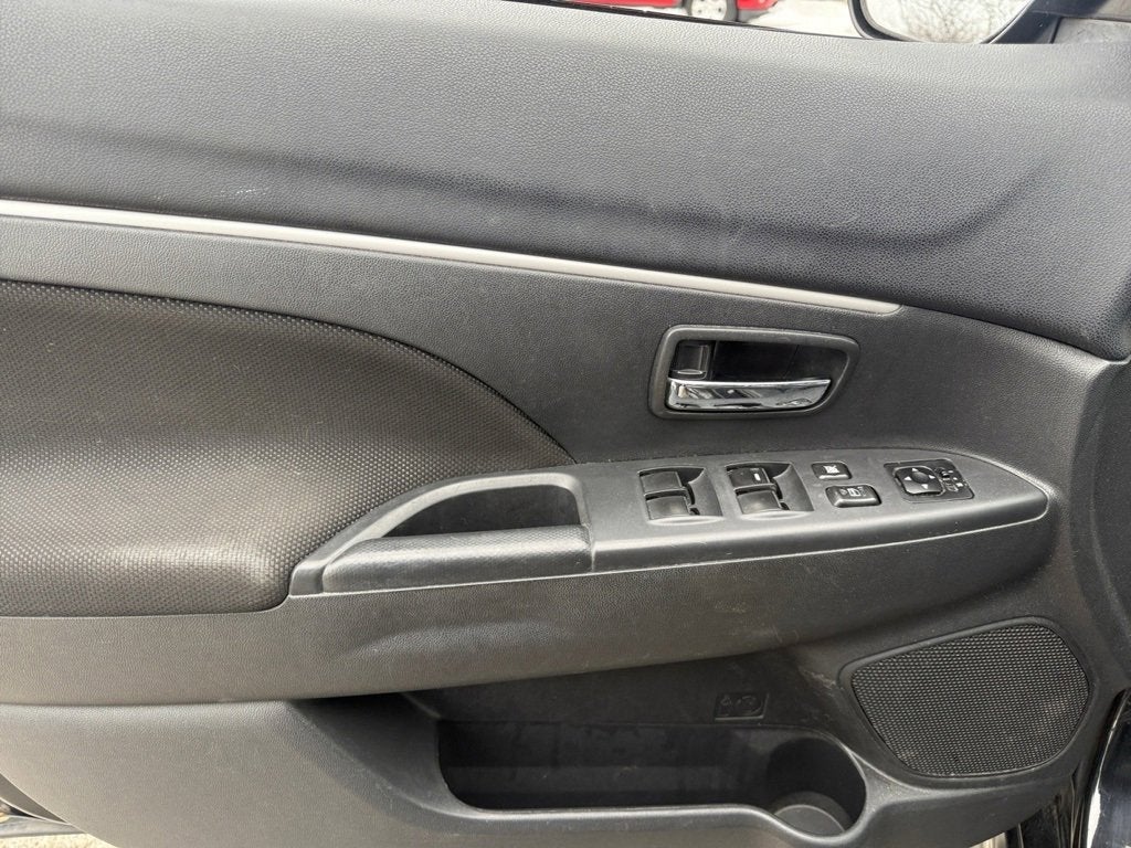 2012 Mitsubishi Outlander Sport SE