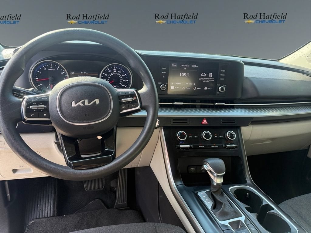 2024 Kia Carnival MPV LX