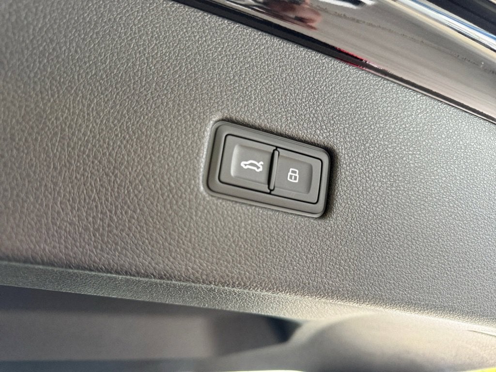 2020 Audi Q8 Prestige 55 TFSI quattro Tiptronic