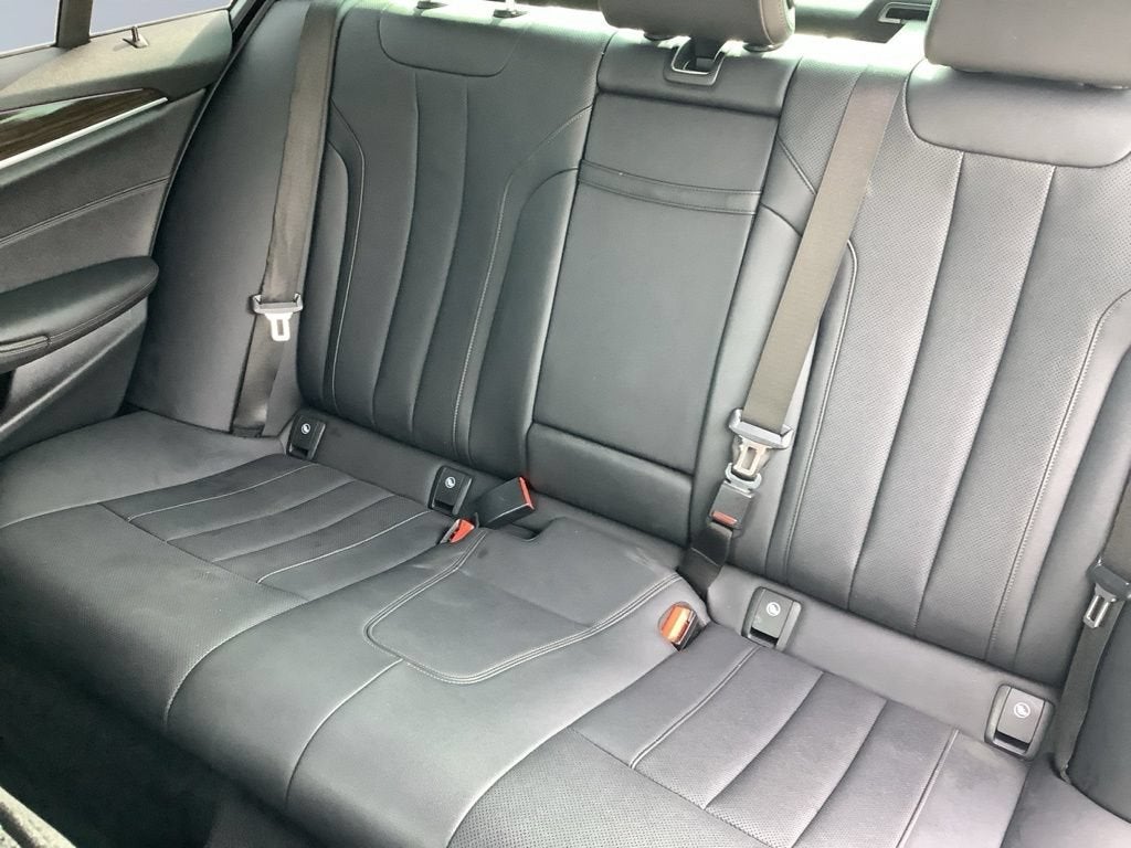 2021 BMW 530e 530e