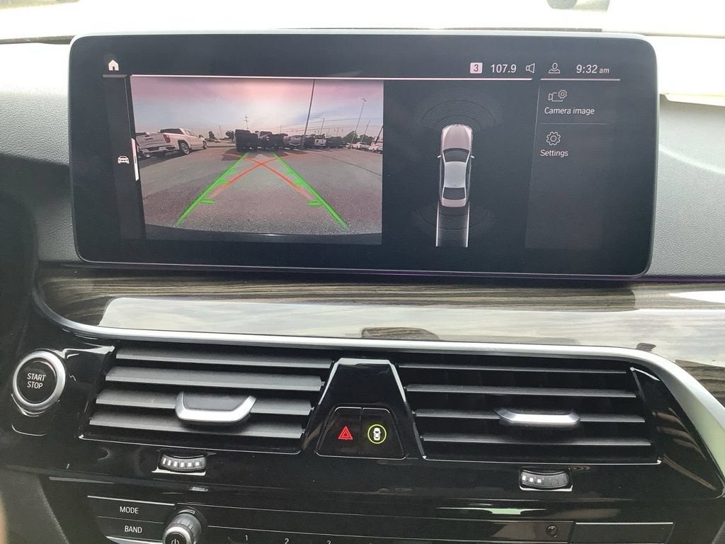 2021 BMW 530e 530e