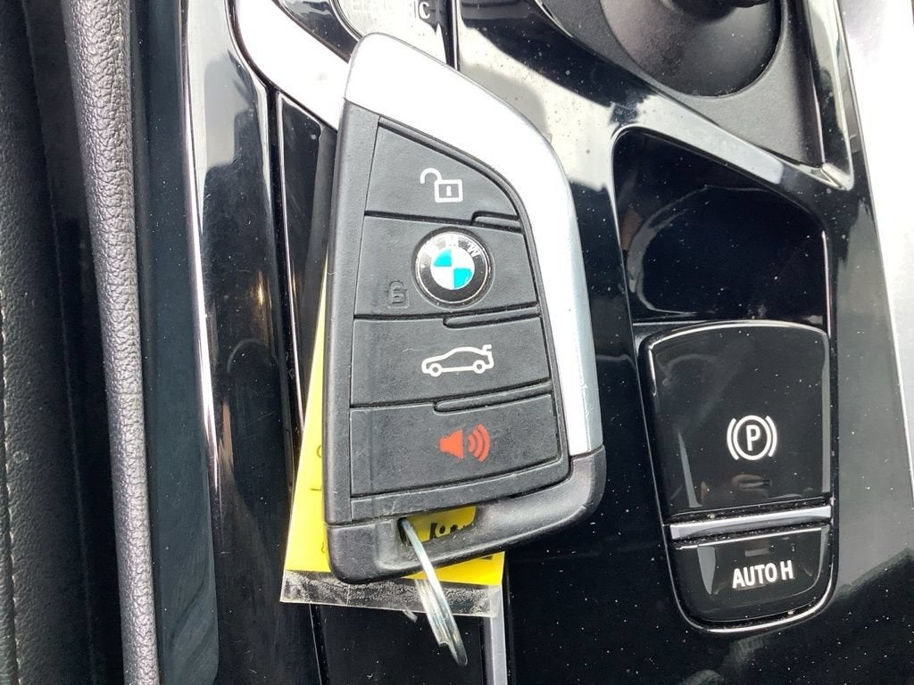 2021 BMW 530e 530e