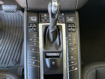 2018 Porsche Macan S