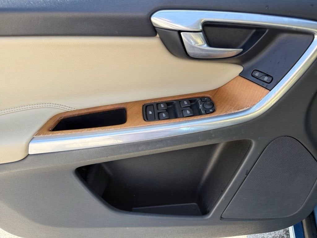 2017 Volvo XC60 Inscription