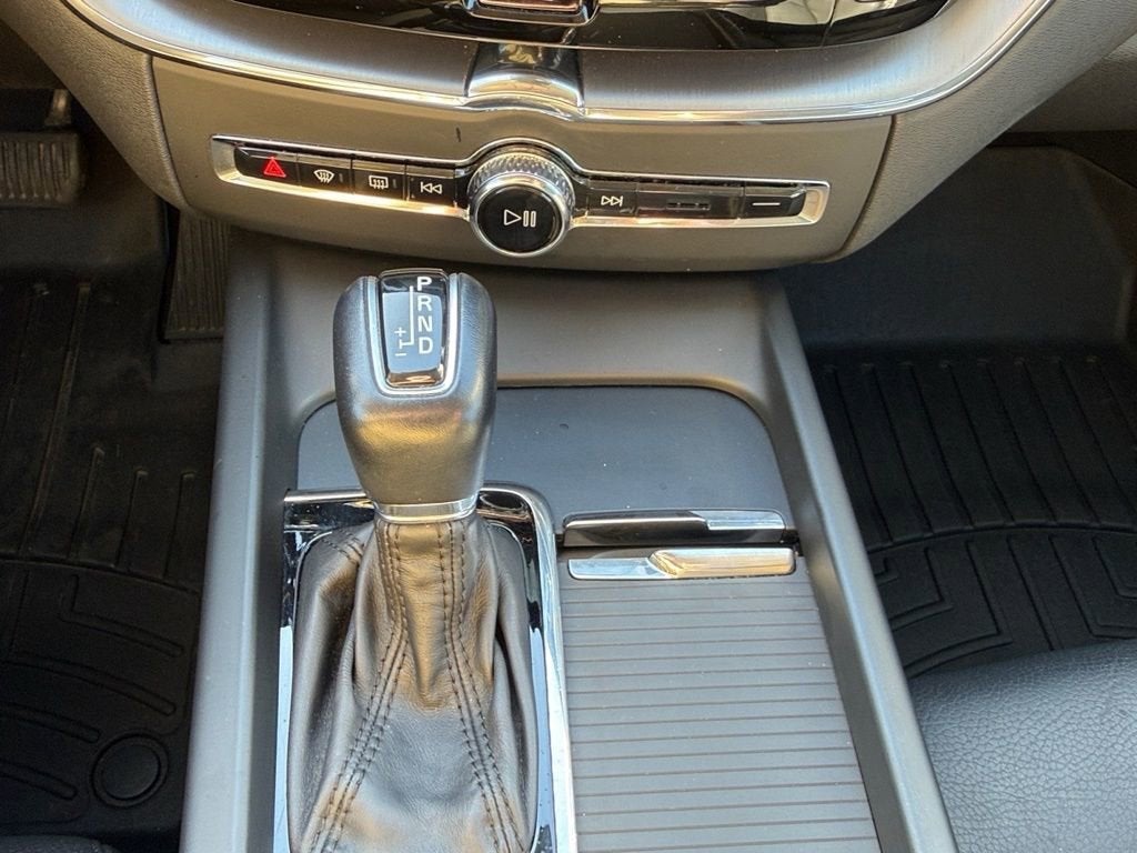 2019 Volvo XC60 Momentum